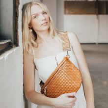 Load image into Gallery viewer, Woven Westlyn Bum Bag-Brown
