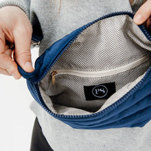 Load image into Gallery viewer, Jolie Puffer Belt Bag: Navy