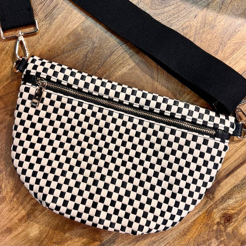 Westlyn Woven Bum Bag: Checkered Black